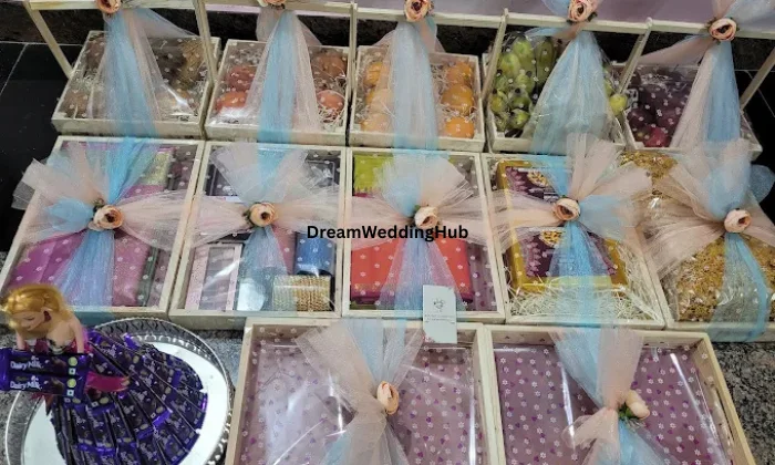 Bouquets For U  Florist 